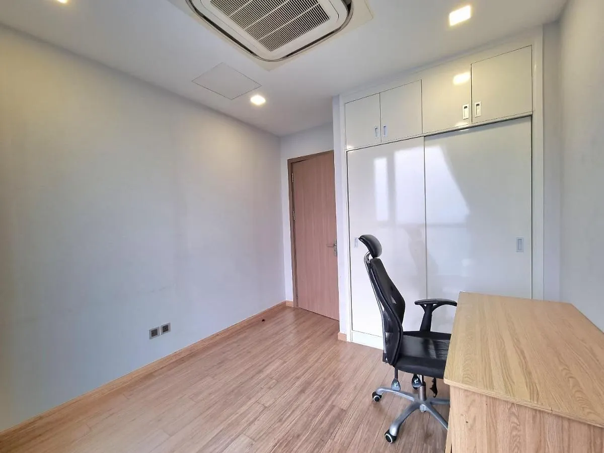 Cao House Saigon - Vinhomes Central Park Ho Chi Minh City Apartment