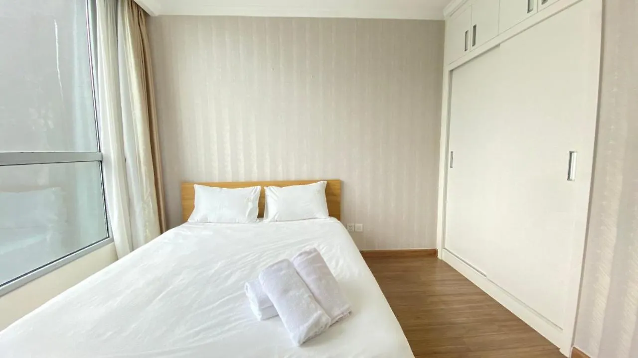 Cao House Saigon - Vinhomes Central Park Ho Chi Minh City