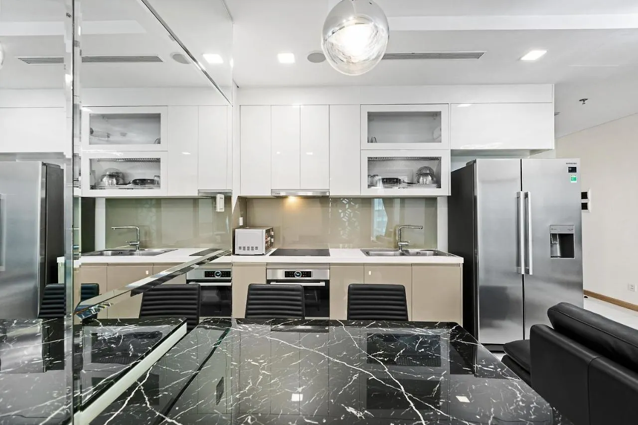 Cao House Saigon - Vinhomes Central Park Ho Chi Minh City Vietnam