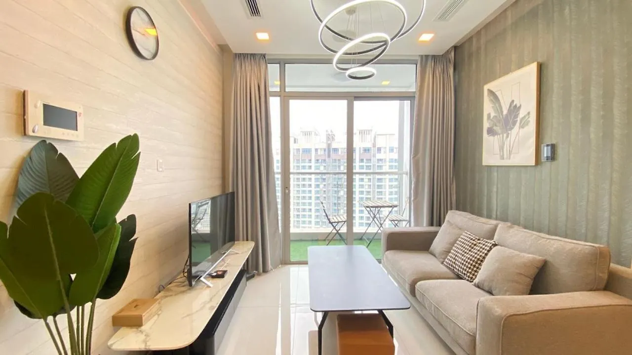Cao House Saigon - Vinhomes Central Park Ho Chi Minh City Apartment