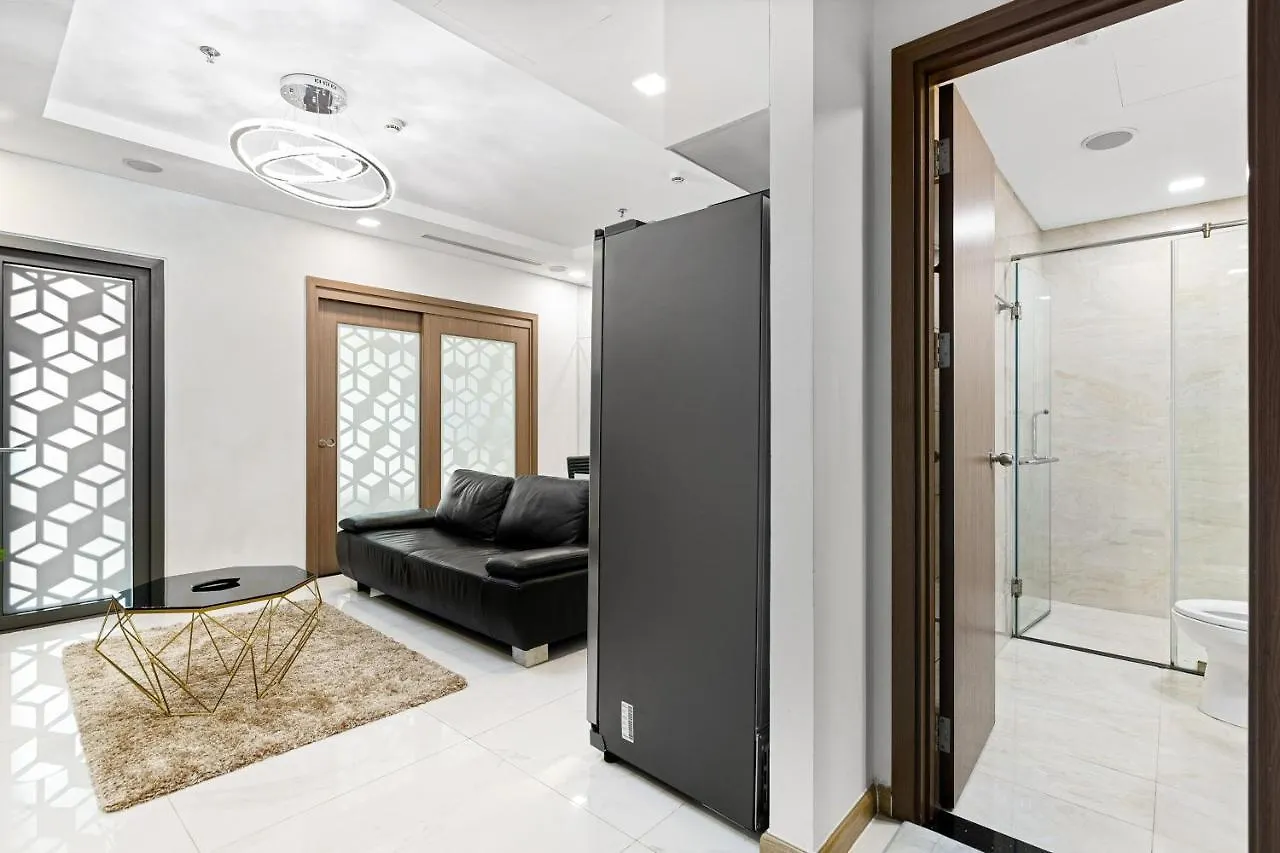 Cao House Saigon - Vinhomes Central Park Ho Chi Minh City 0*,  Vietnam