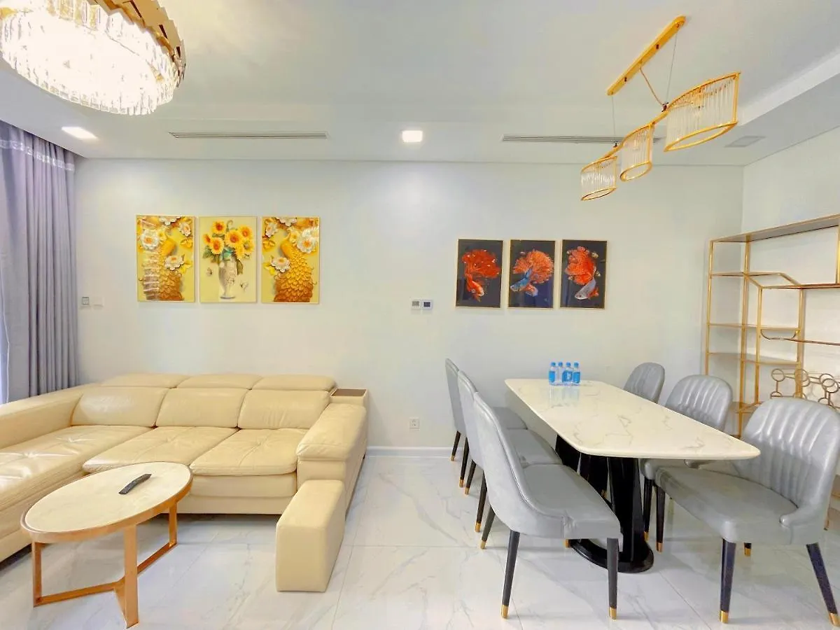 Cao House Saigon - Vinhomes Central Park Ho Chi Minh City