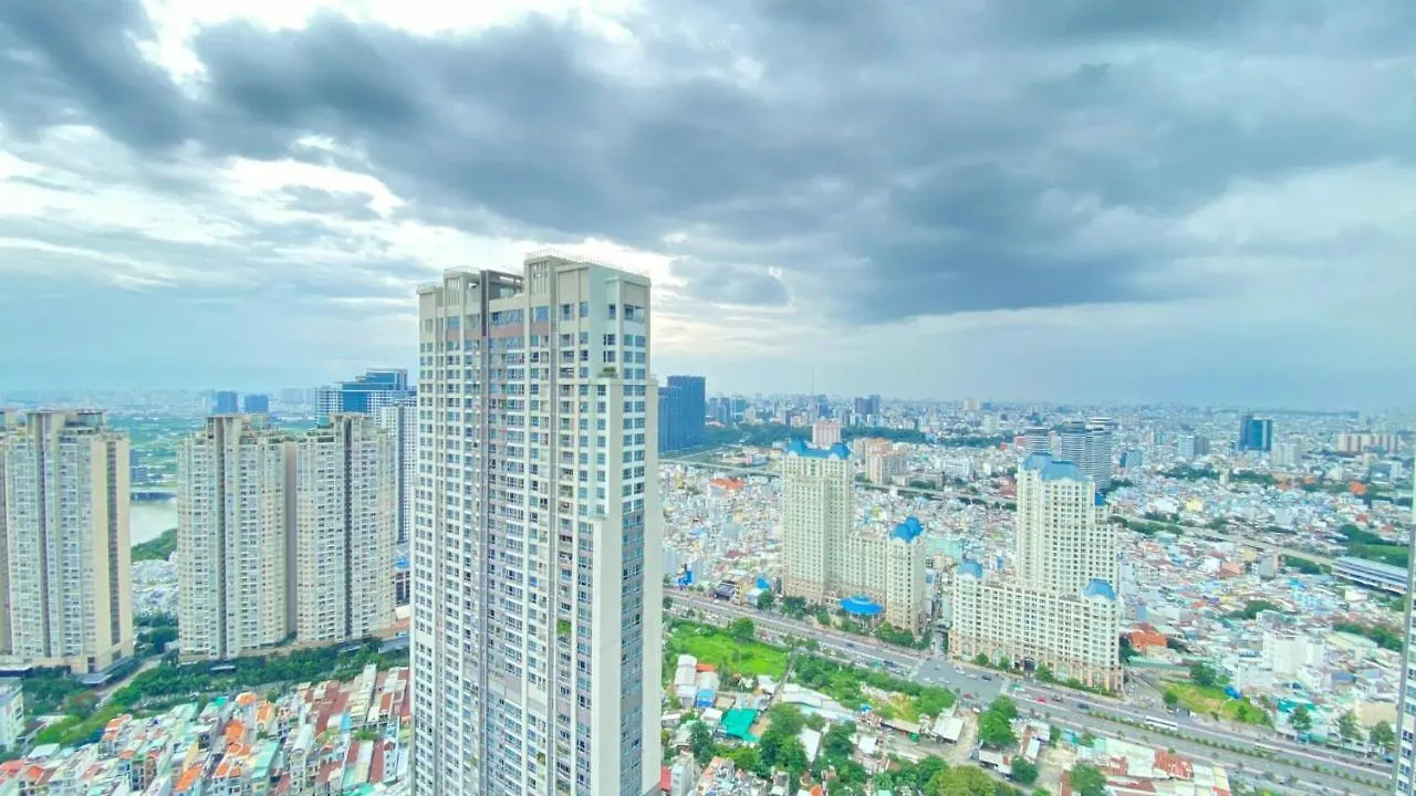 Cao House Saigon - Vinhomes Central Park Ho Chi Minh City Apartment