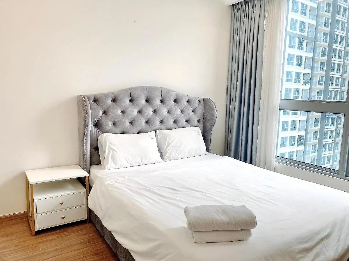 Cao House Saigon - Vinhomes Central Park Ho Chi Minh City