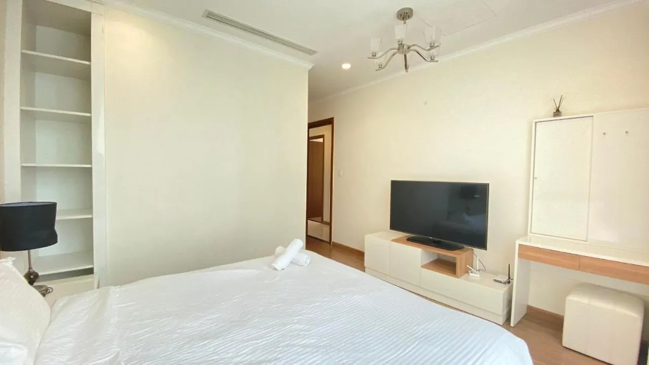 Cao House Saigon - Vinhomes Central Park Ho Chi Minh City