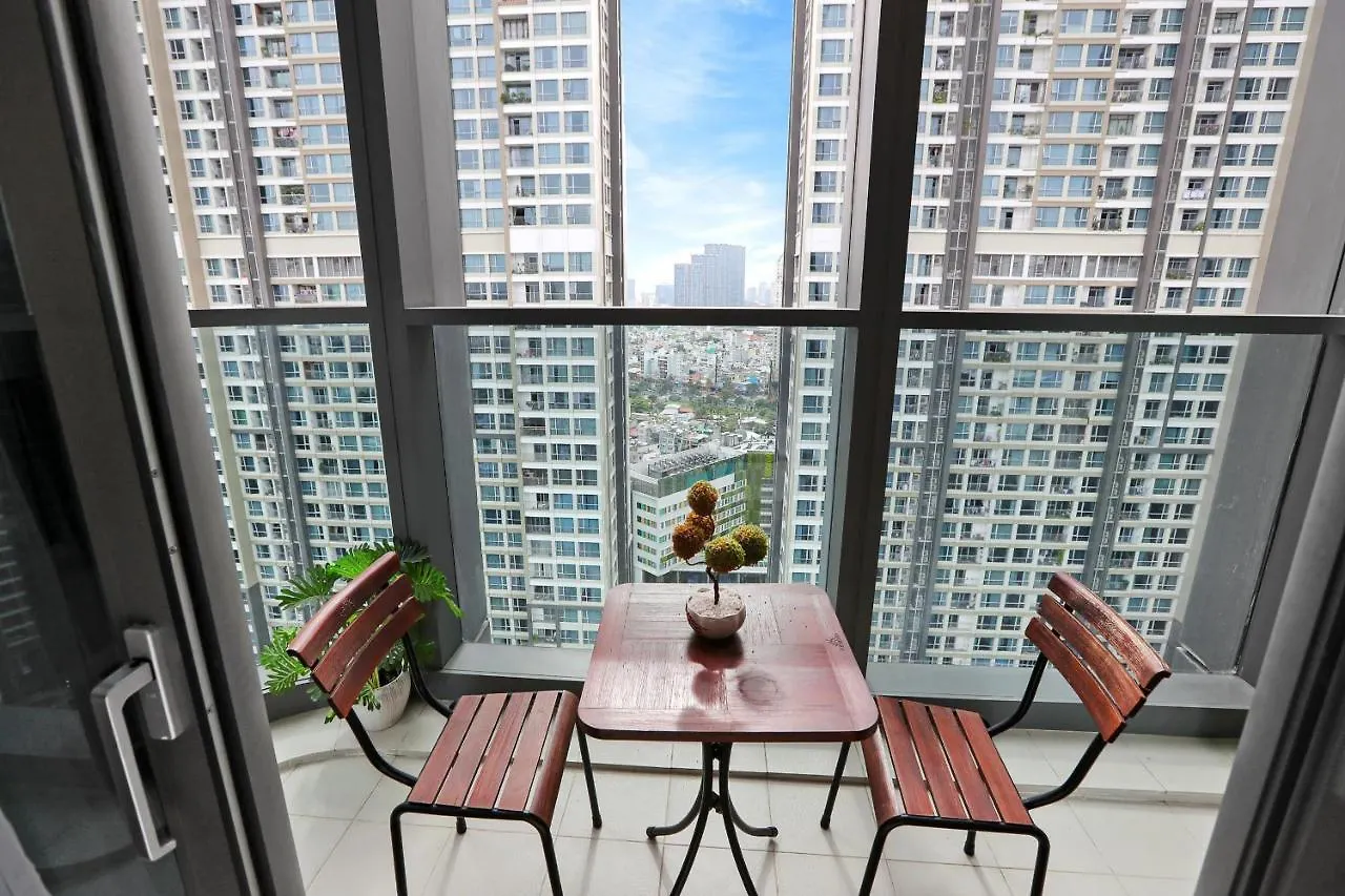 Cao House Saigon - Vinhomes Central Park Ho Chi Minh City