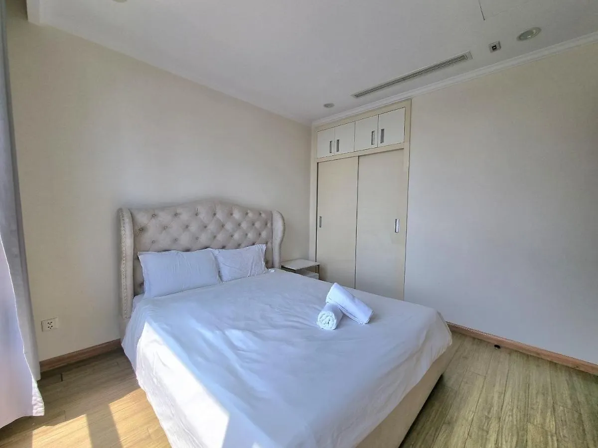Cao House Saigon - Vinhomes Central Park Ho Či Minovo Město